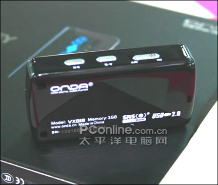 VX818背面