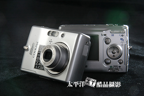 尼康L11产品图