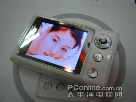 1.8英寸65K色OLED彩屏