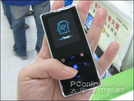 三星K3 背面