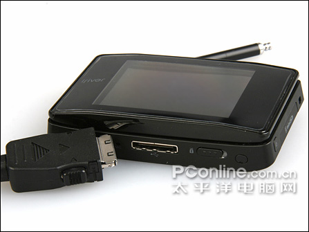 iRiver B20