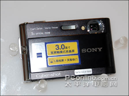 索尼T200正面