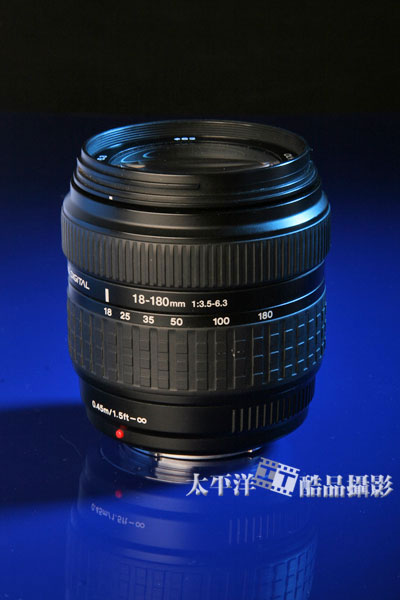 奥林巴斯ZD ED 18-180mm镜头