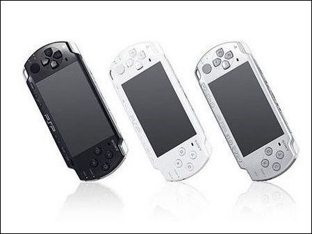 索尼 Play Station Portable新版(PSP-2000型)