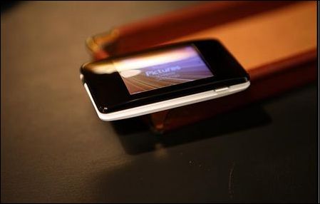 iriver Clix