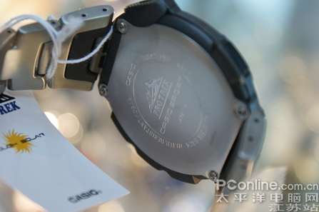 CASIO 登山超薄轻巧钛金属 PRG-110T-