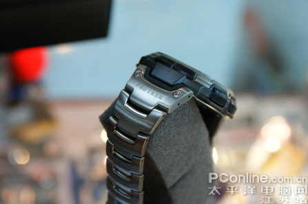 CASIO 登山超薄轻巧钛金属 PRG-110T-