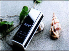 2008MP4