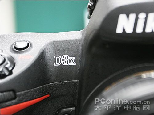 尼康D3x
