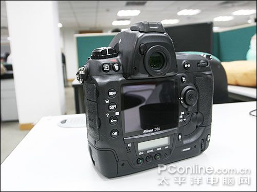 尼康D3x