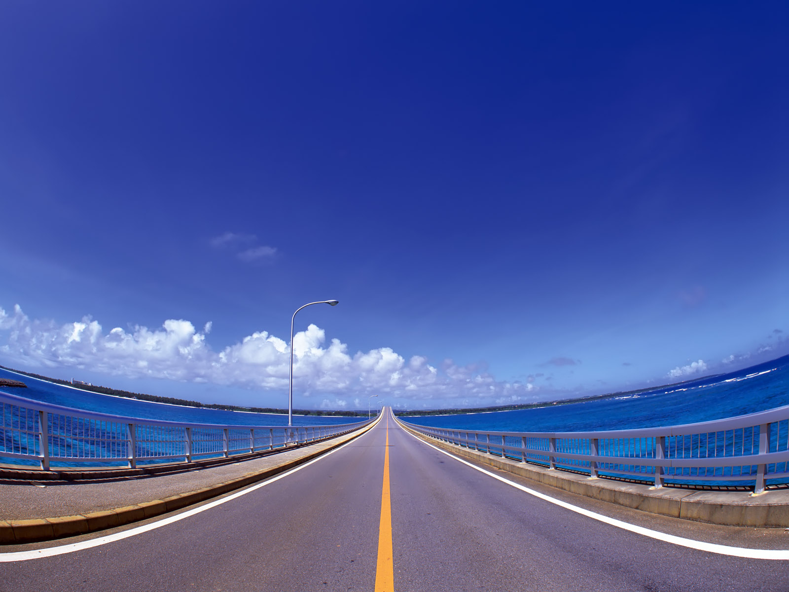 公路风景壁纸