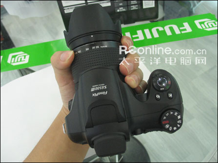 富士S6500机身顶部