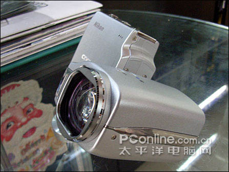 尼康S10