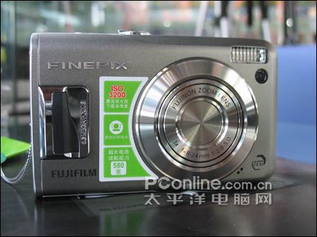 富士F31