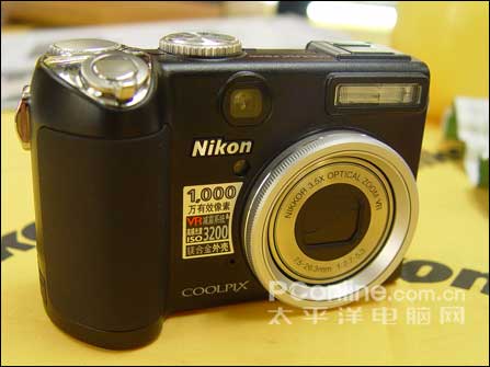 尼康P5000