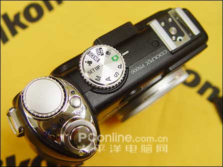 尼康P5000