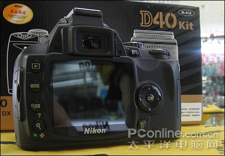 尼康D40