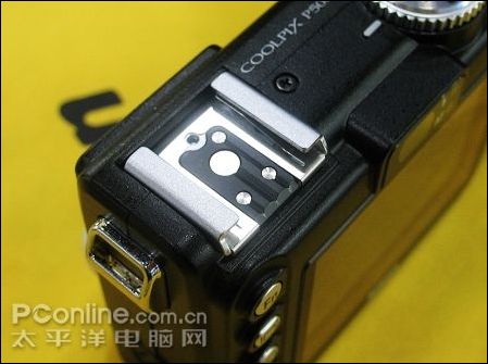 尼康P5000