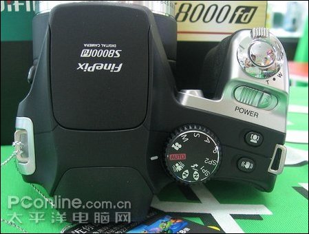 富士S8000顶部