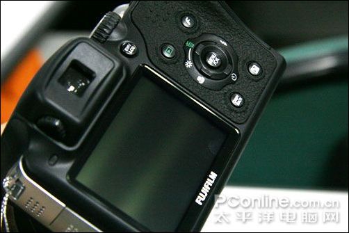 富士 S8000fd
