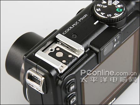 尼康P5100闪光灯同步热靴
