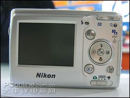 尼康 L10