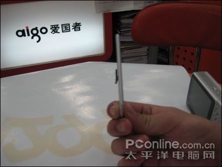 爱国者贵宾王P959 名片型/64G