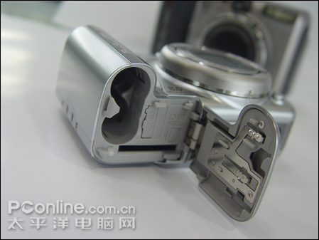 佳能 A720is