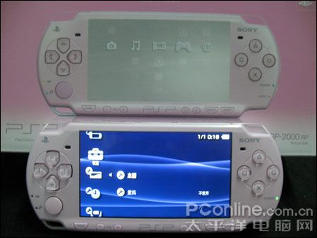  Play Station Portable°(PSP-2000)