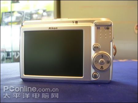 尼康Ｌ１５