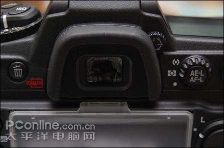 d300