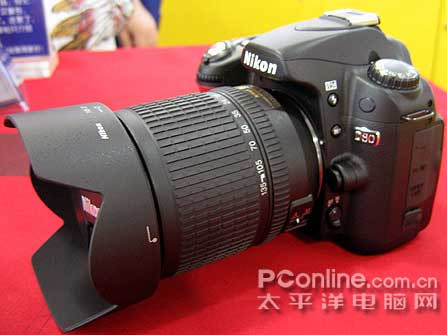 尼康D80