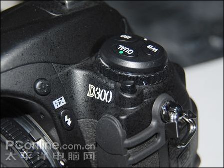 尼康D300