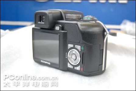 奥林巴斯SP560