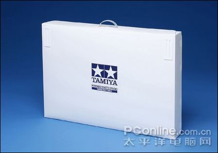 Tamiya摄影棚折叠后非常小巧