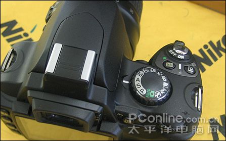尼康 D40