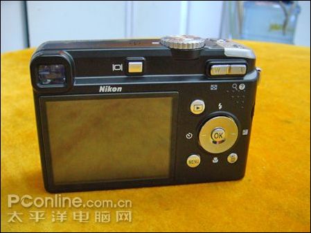 尼康P60