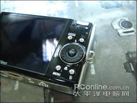 尼康 S51