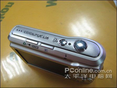 尼康 L16