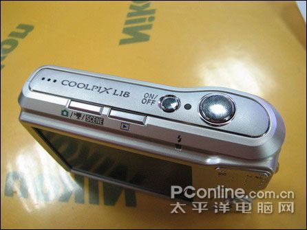 尼康 L18