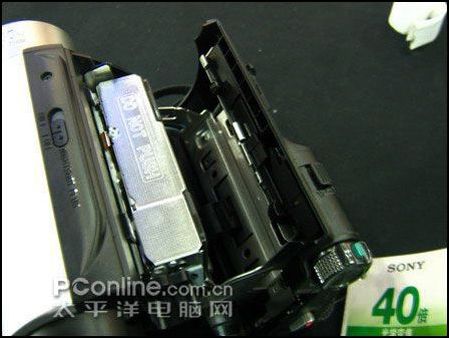 索尼DCR-HC52E