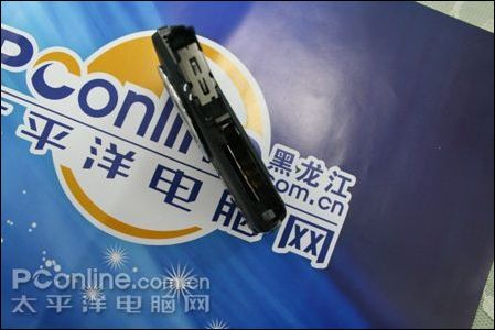 机身超薄按钮简洁
