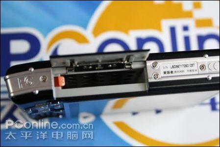 存储介质为SD卡