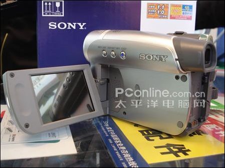 索尼 DCR-HC28E