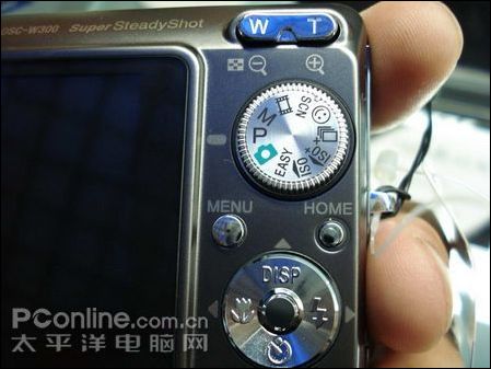 索尼 W300