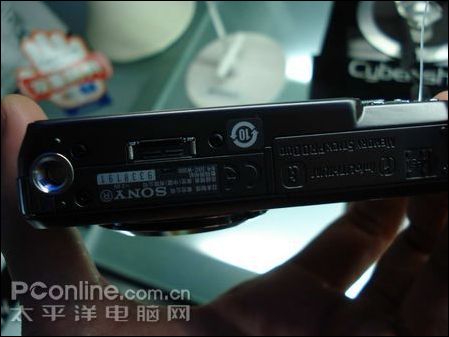 索尼 W300