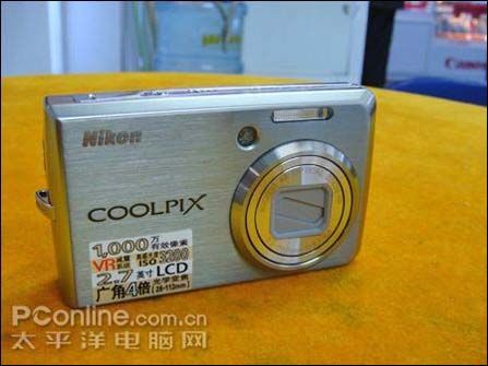 尼康S600