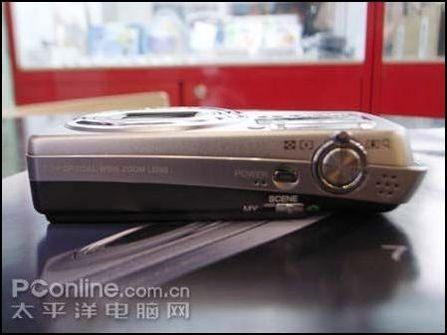 理光 R6