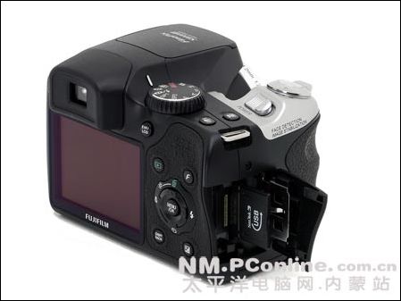 富士S8000fd