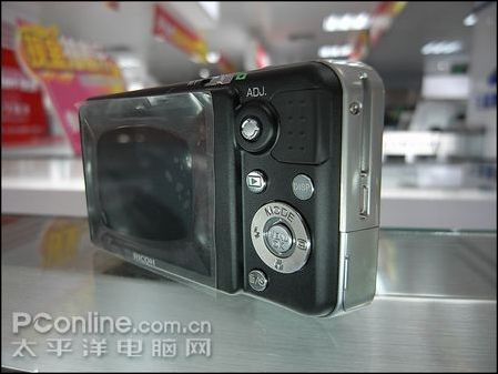 理光 R7